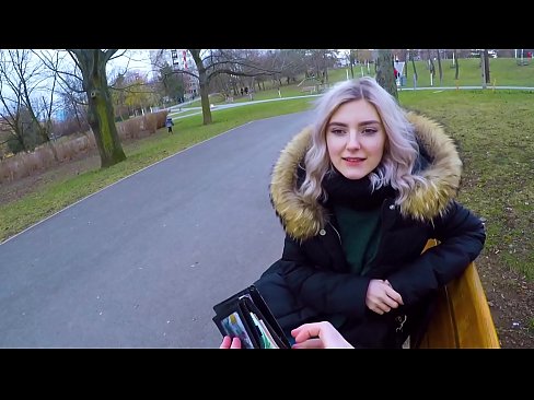 ❤️ Sväljer en främlings het sperma för pengar - avsugning i parken av Eva Elfie ☑ Sexvideo at us